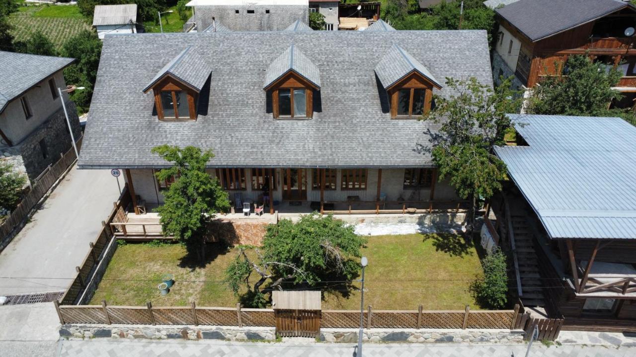 Guest House Svan-Ski Mestia Exterior photo